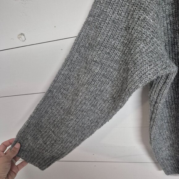 Old Navy Womens Gray Knit Sweater XL Soft Blend Recycled Materials Crewneck Long - Picture 3 of 5